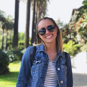 Meet your Posher, Marissa